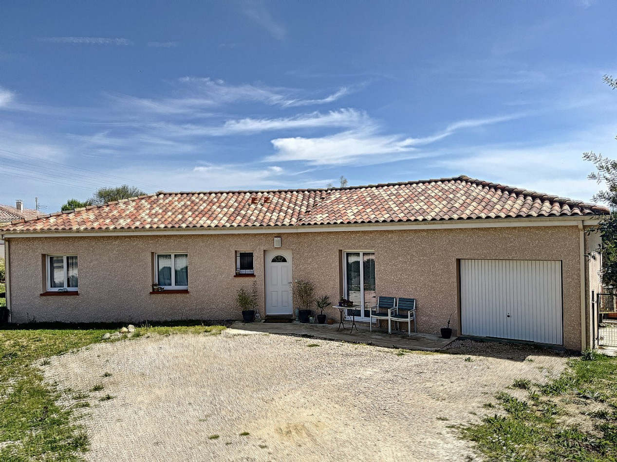 vente Maison L'isle-jourdain - Photo 1