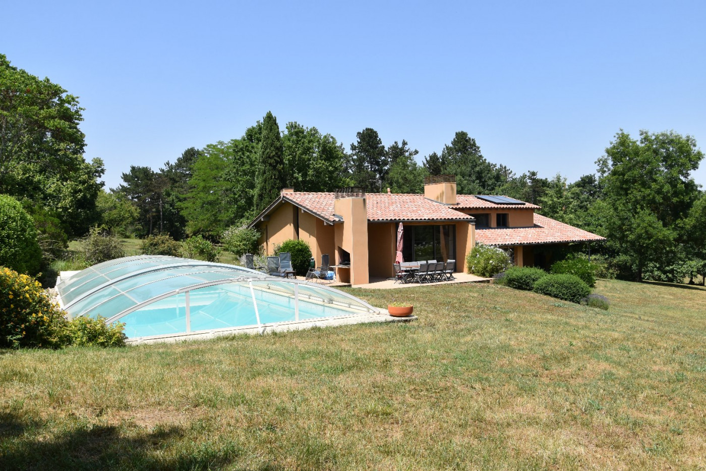 vente Maison L'isle-jourdain - Photo 1