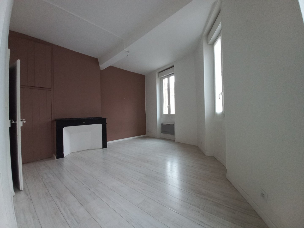 vente Immeuble de rapport L'isle-jourdain - Photo 3