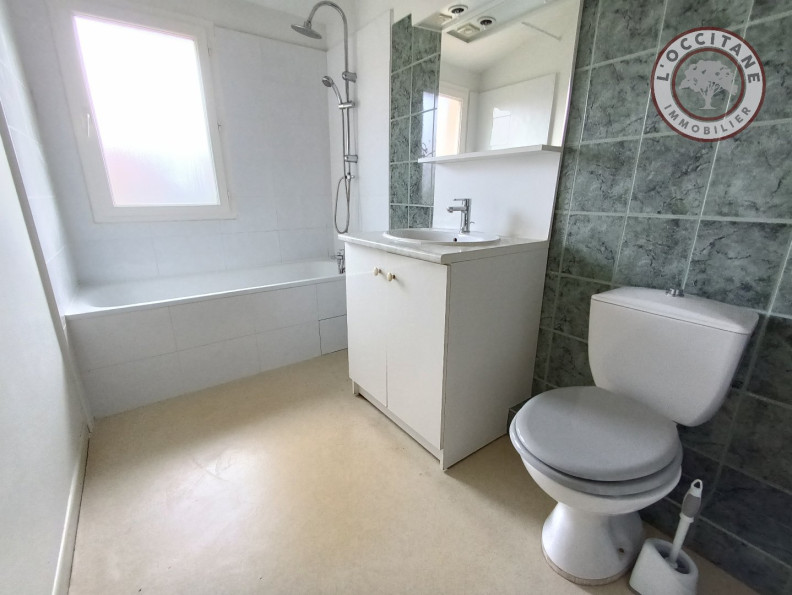 location Maison L'isle-jourdain - Photo 9