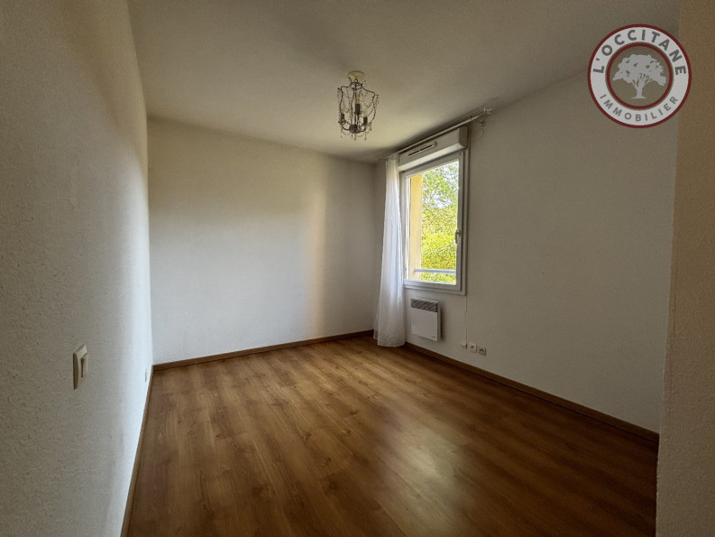 location Appartement L'isle-jourdain - Photo 4