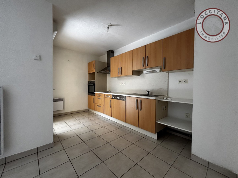 location Appartement L'isle-jourdain - Photo 2