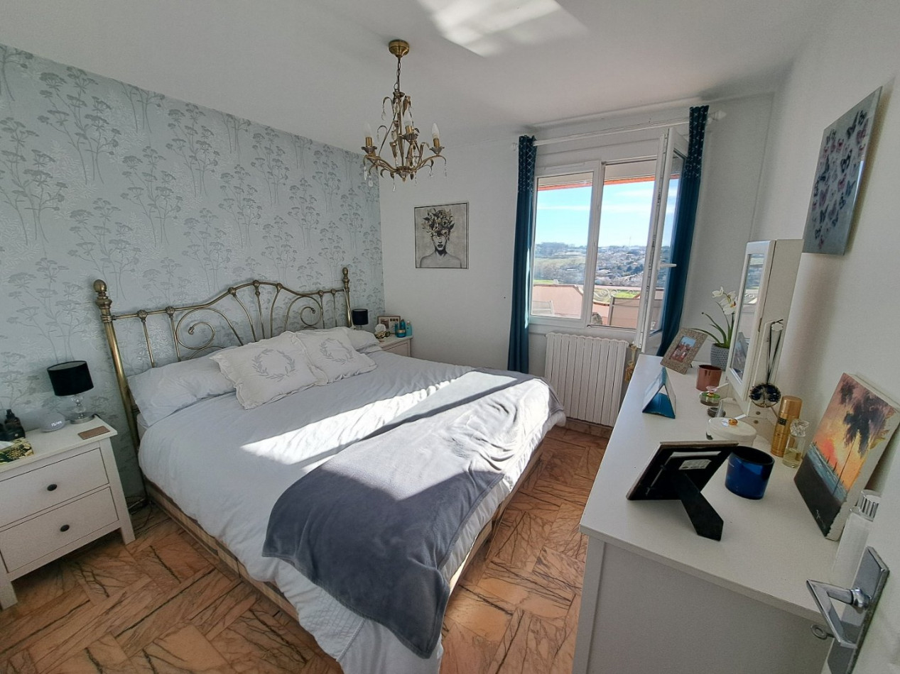 sale Maison L'isle-jourdain - Photo 8