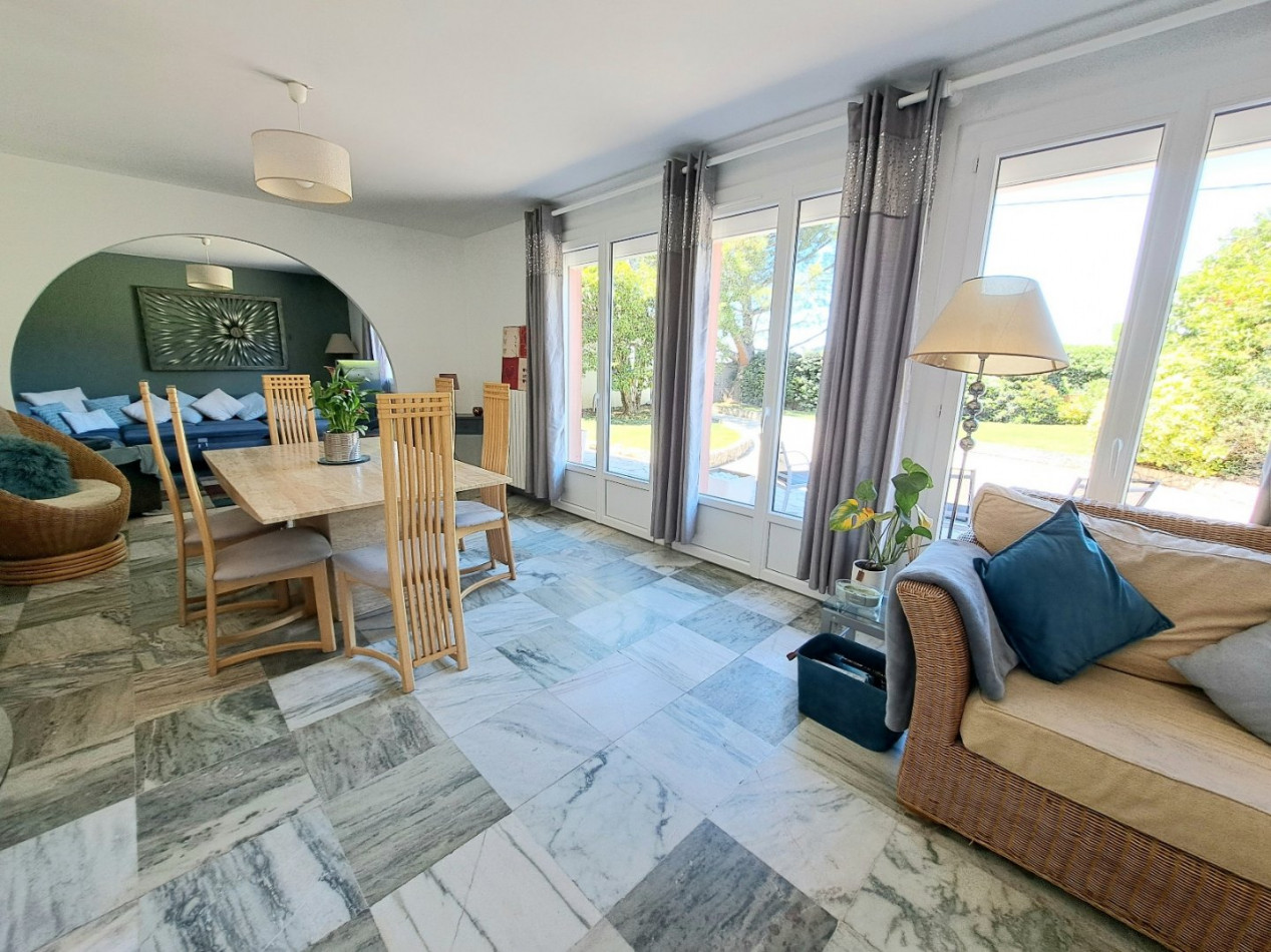 sale Maison L'isle-jourdain - Photo 5