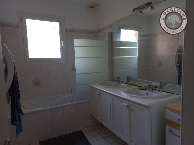 location Maison L'isle-jourdain - Photo 4