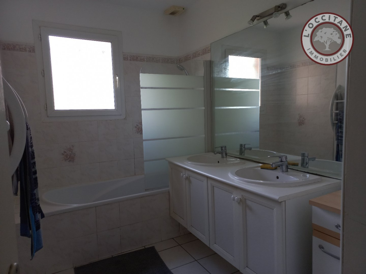 location Maison L'isle-jourdain - Photo 4