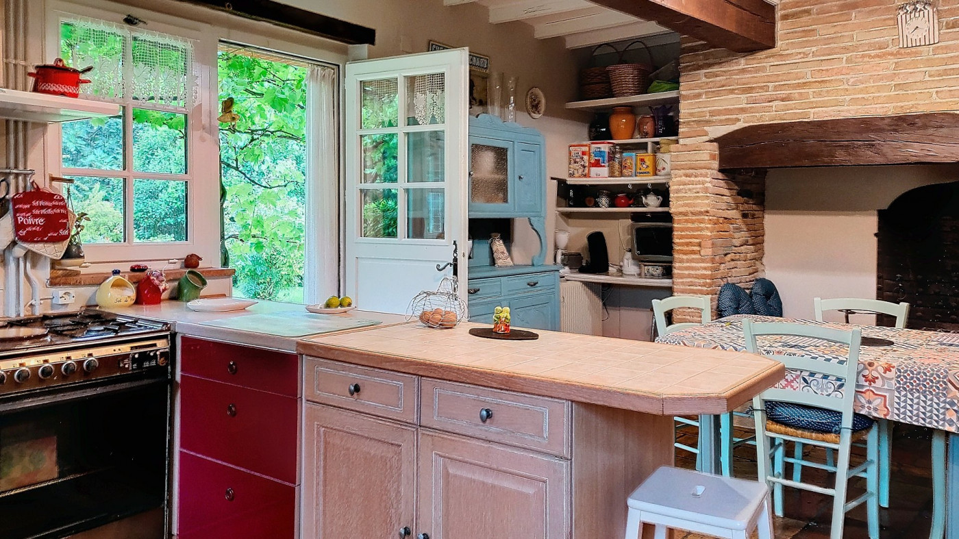 sale Maison de caractère L'isle-jourdain - Photo 8