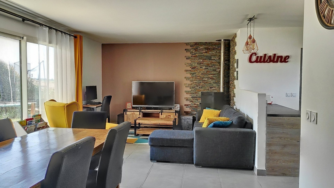 vente Maison L'isle-jourdain - Photo 4