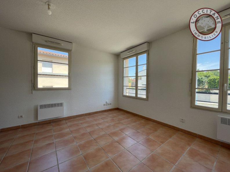 location Appartement L'isle-jourdain - Photo 3