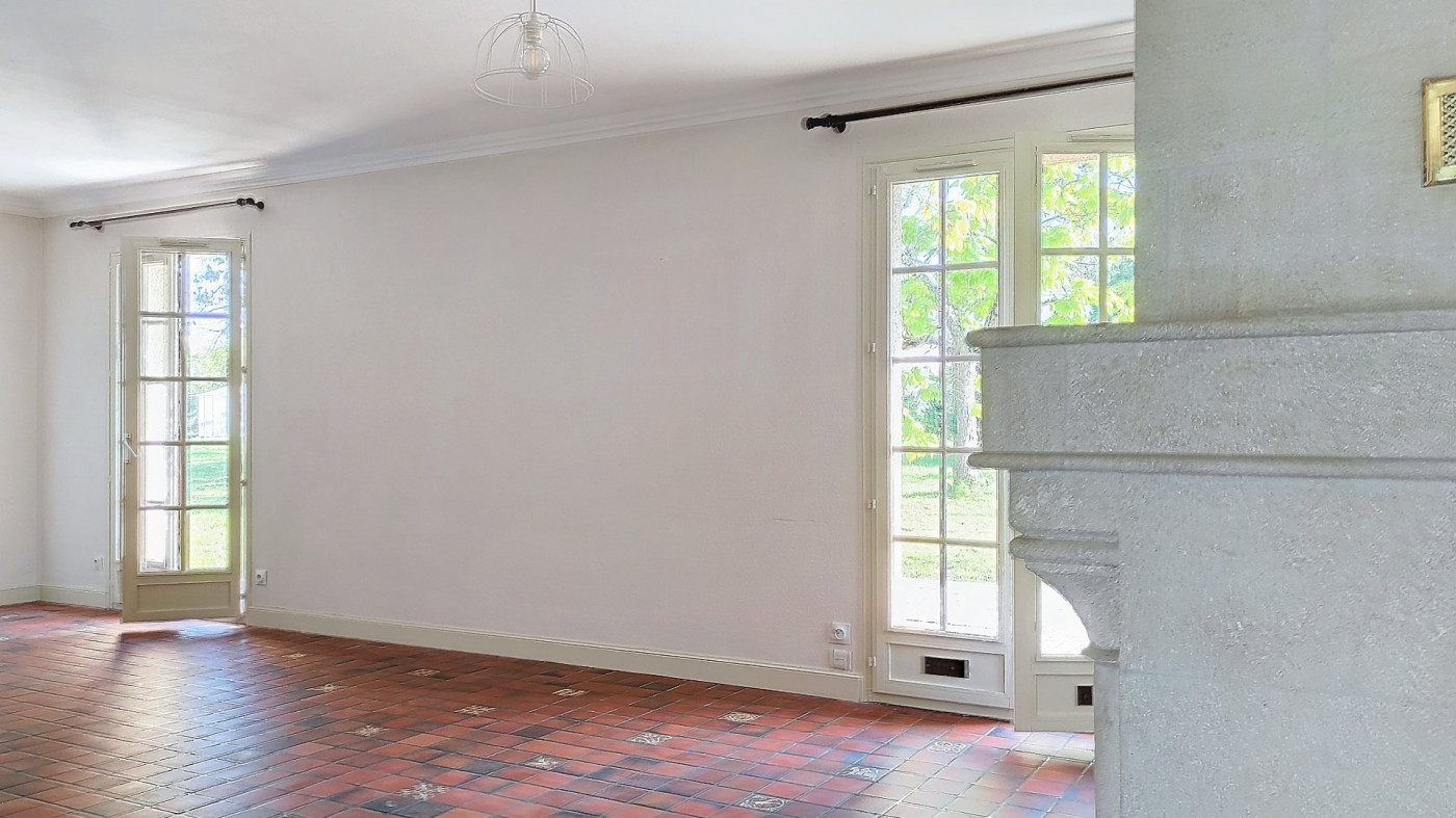 vente Maison L'isle-jourdain - Photo 5