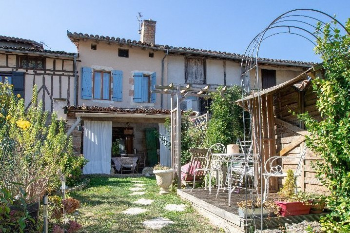 vente Maison de village Cologne - Photo 1
