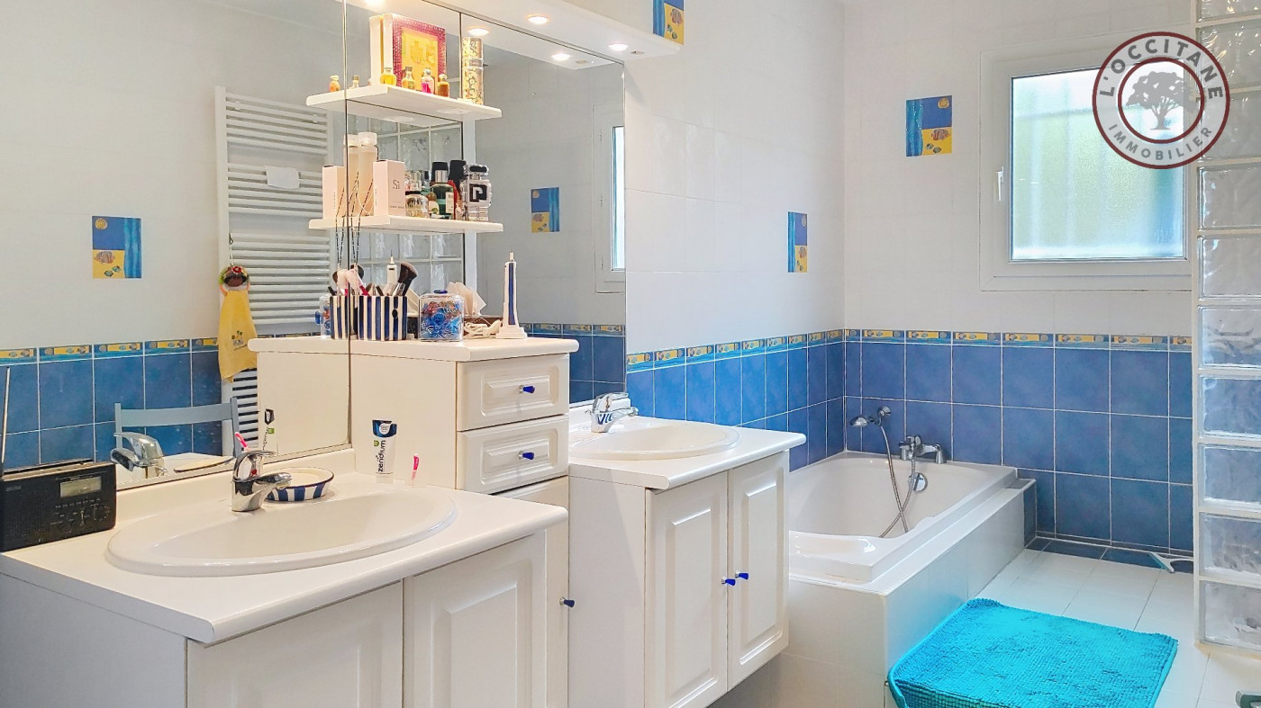 vente Maison L'isle-jourdain - Photo 8