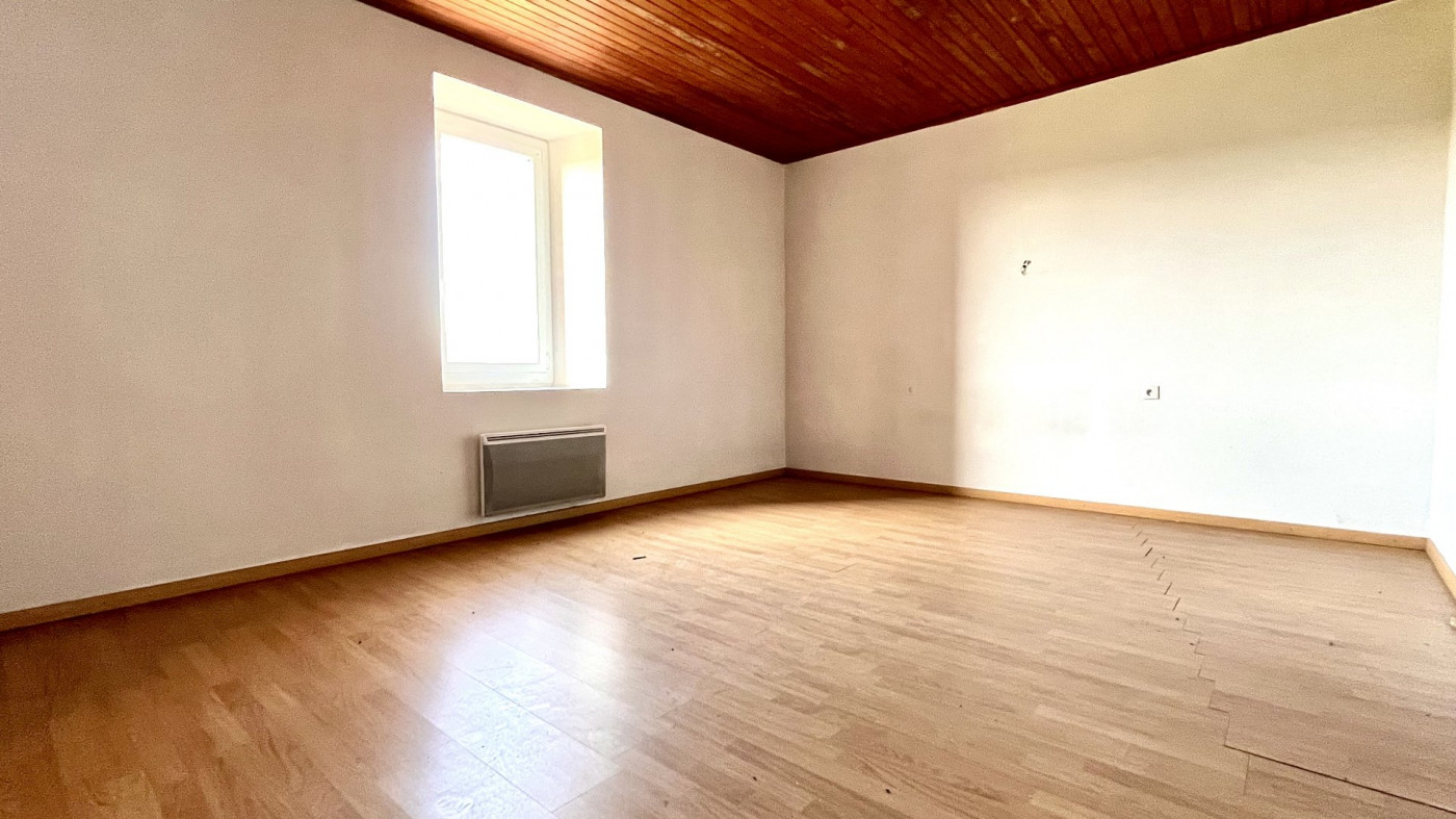 vente Maison L'isle-jourdain - Photo 7