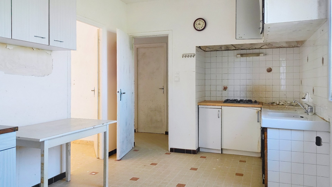 sale Maison L'isle-jourdain - Photo 5