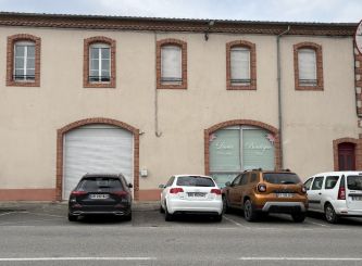 location Local commercial L'isle-jourdain