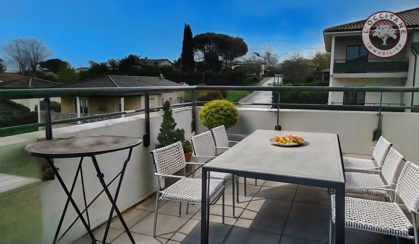 vente Appartement L'isle-jourdain - Photo 1