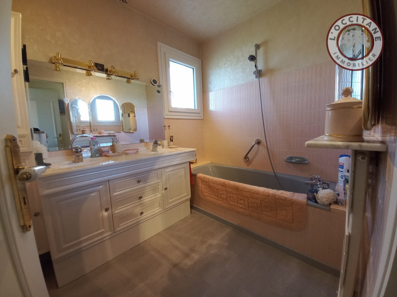 location Maison L'isle-jourdain - Photo 9