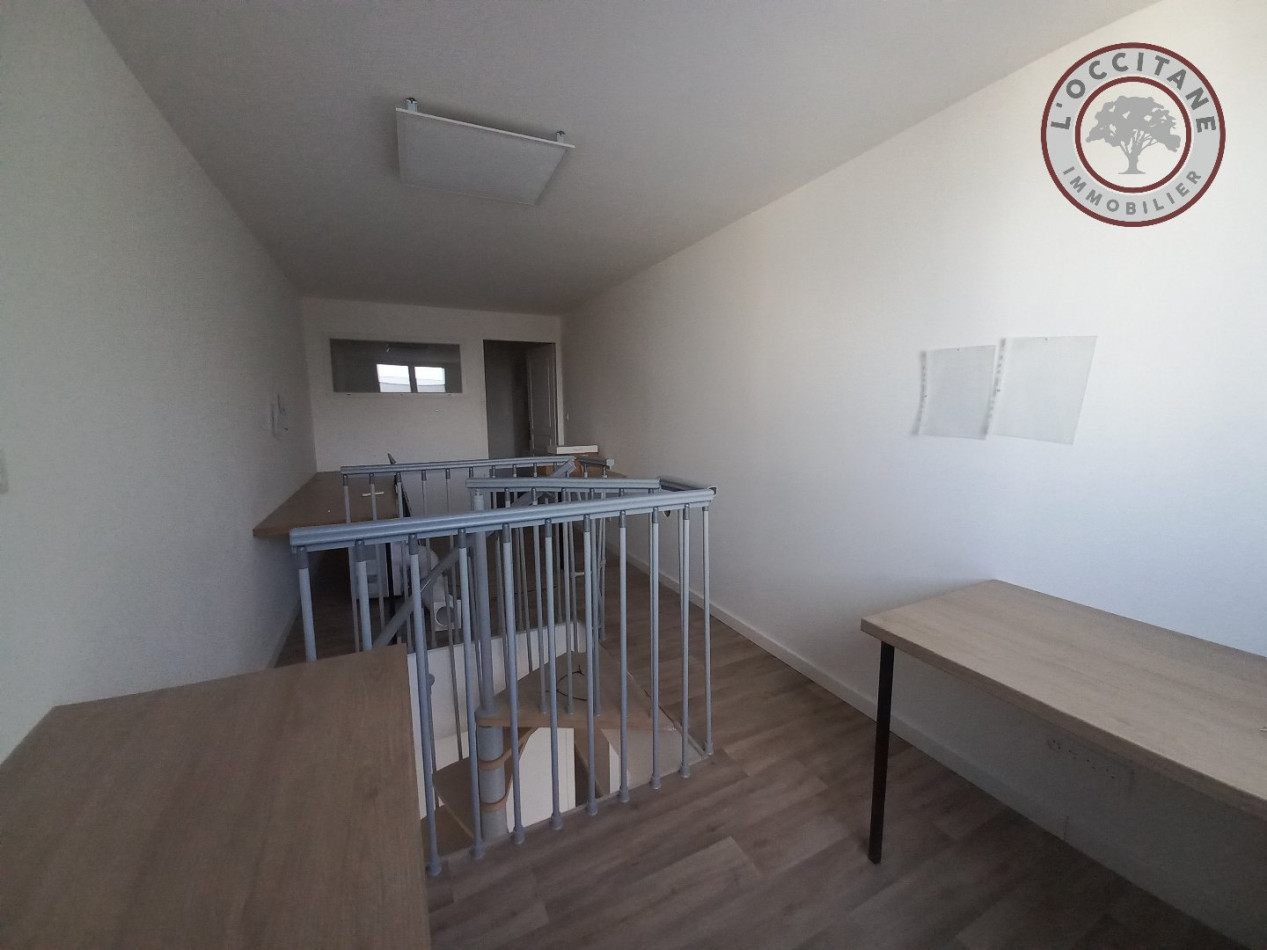 location Locaux d'activité L'isle-jourdain - Photo 3