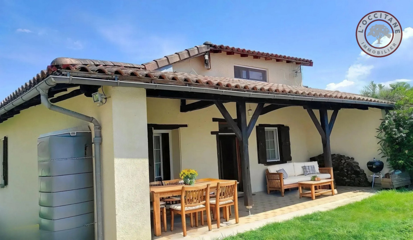 vente Maison L'isle-jourdain - Photo 1