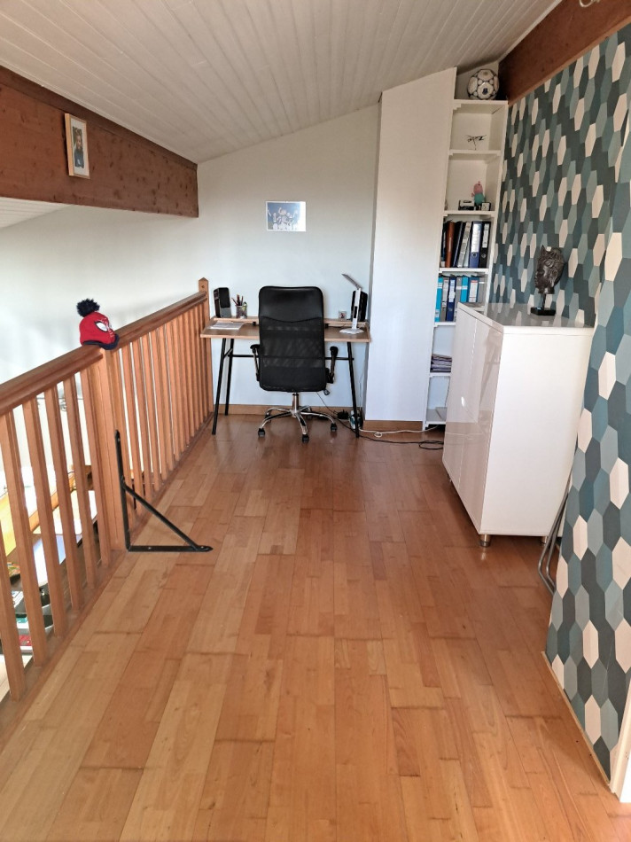 vente Maison L'isle-jourdain - Photo 8