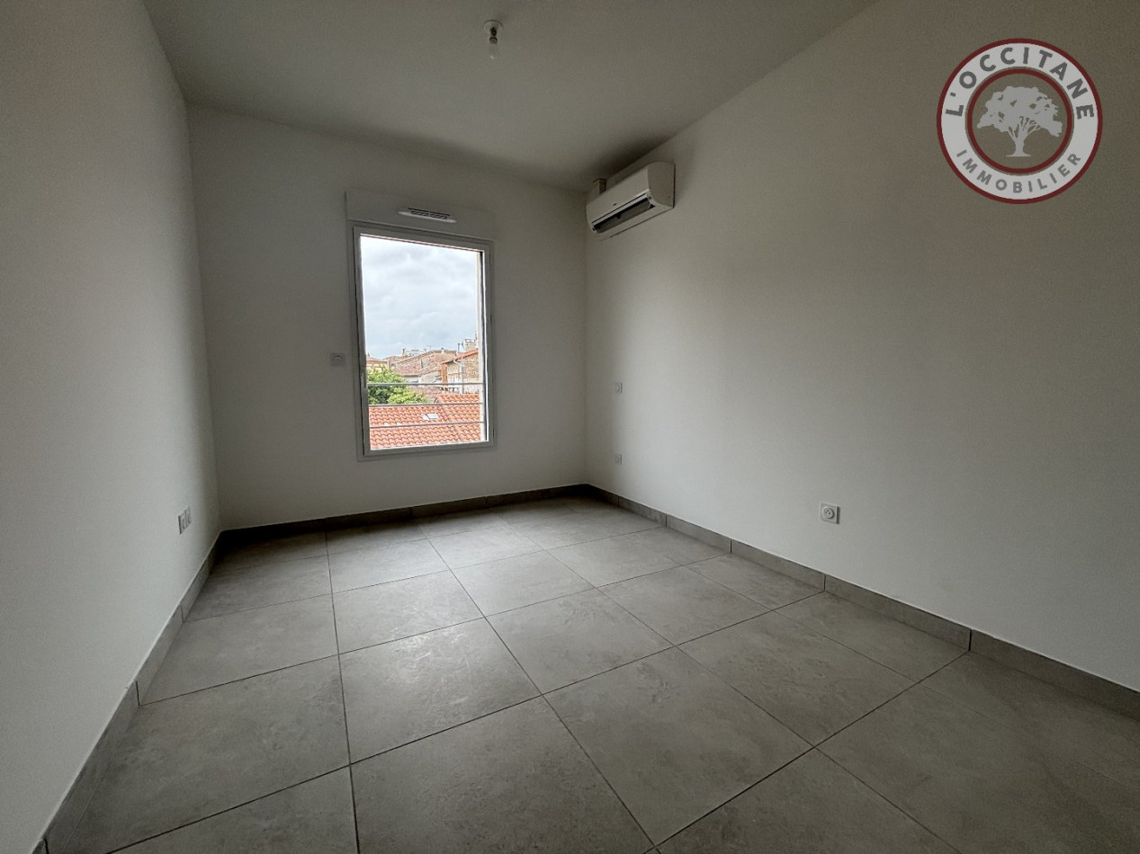 location Appartement L'isle-jourdain - Photo 5