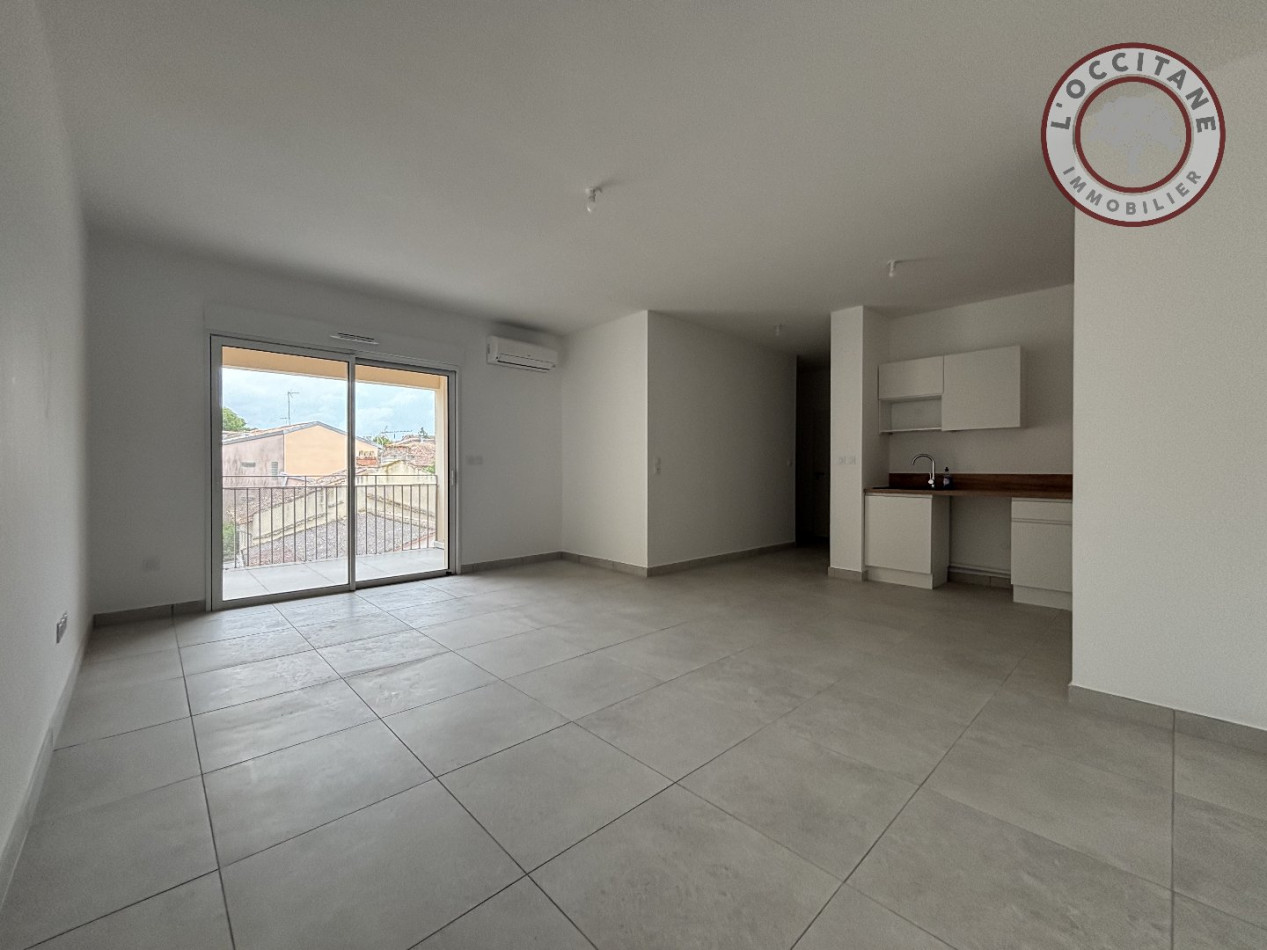 location Appartement L'isle-jourdain - Photo 2