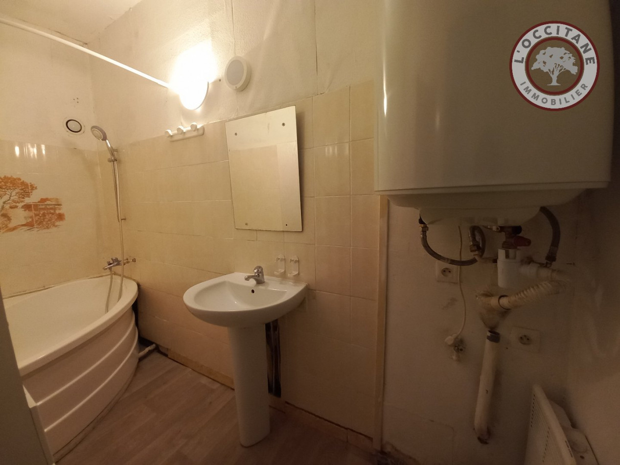 location Maison L'isle-jourdain - Photo 6