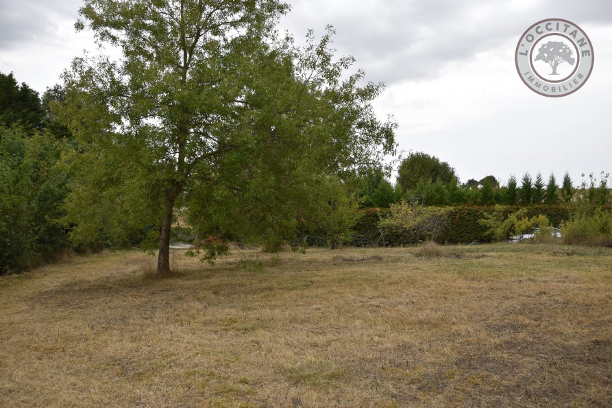 vente Terrain constructible L'isle-jourdain - Photo 1