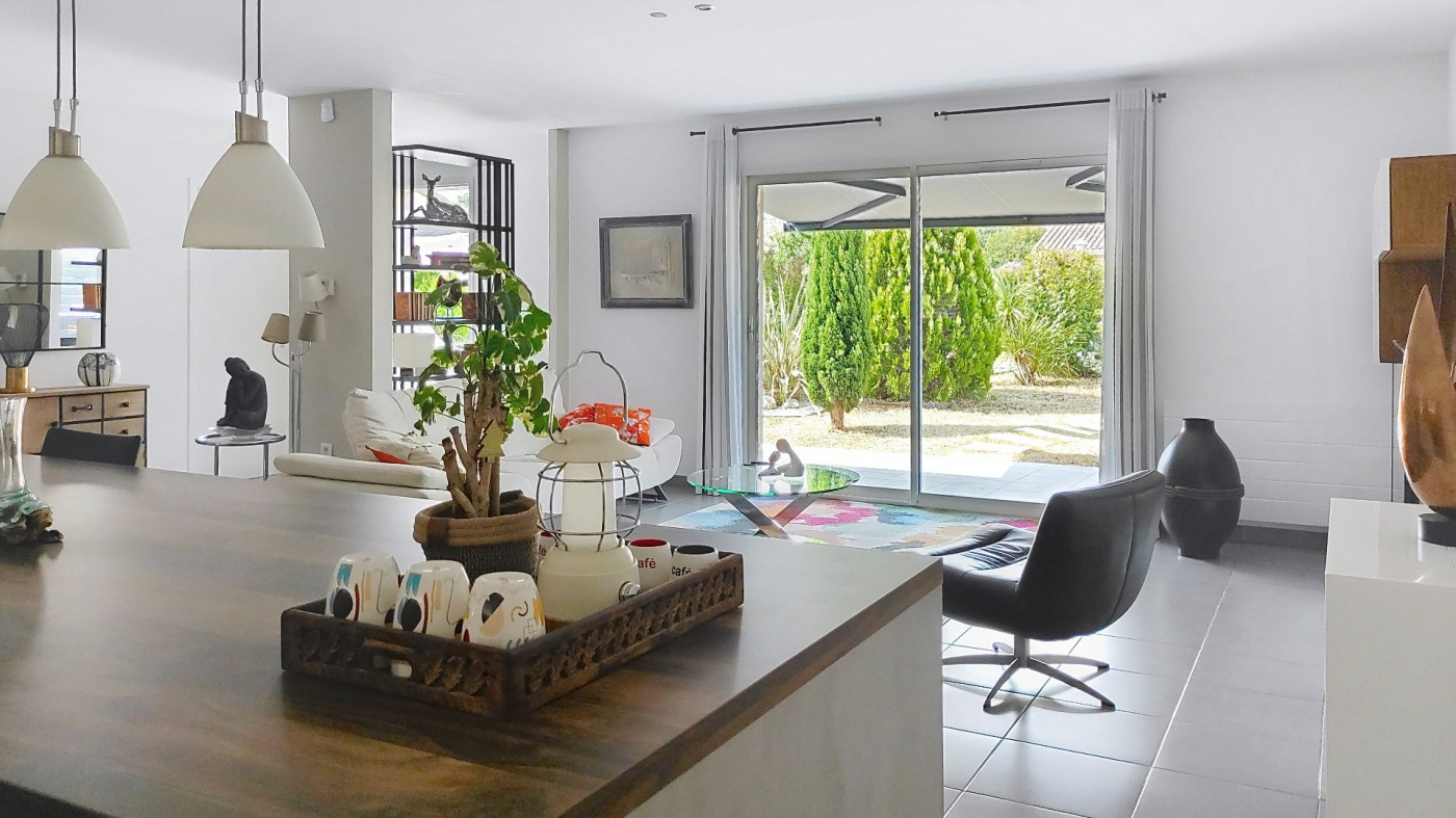 vente Maison L'isle-jourdain - Photo 7