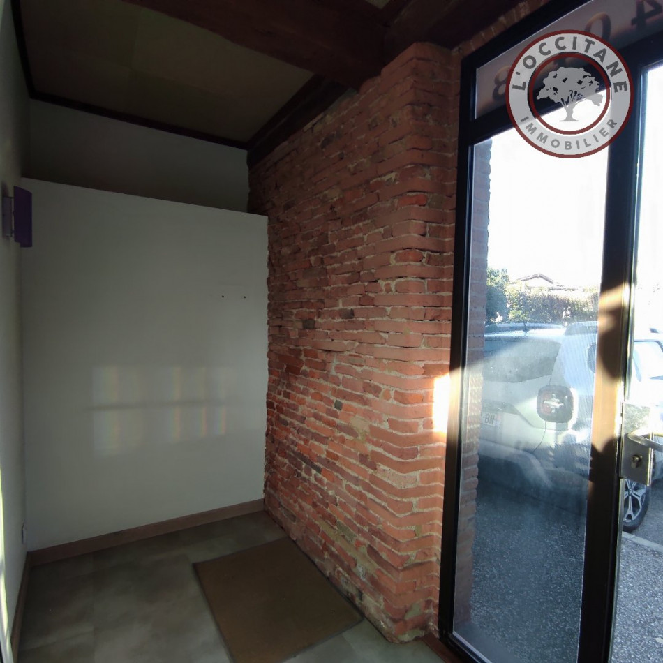 vente Immeuble L'isle-jourdain - Photo 2