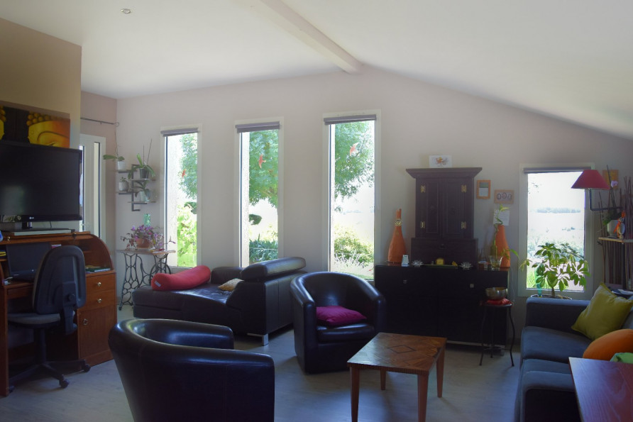 vente Maison L'isle-jourdain - Photo 7