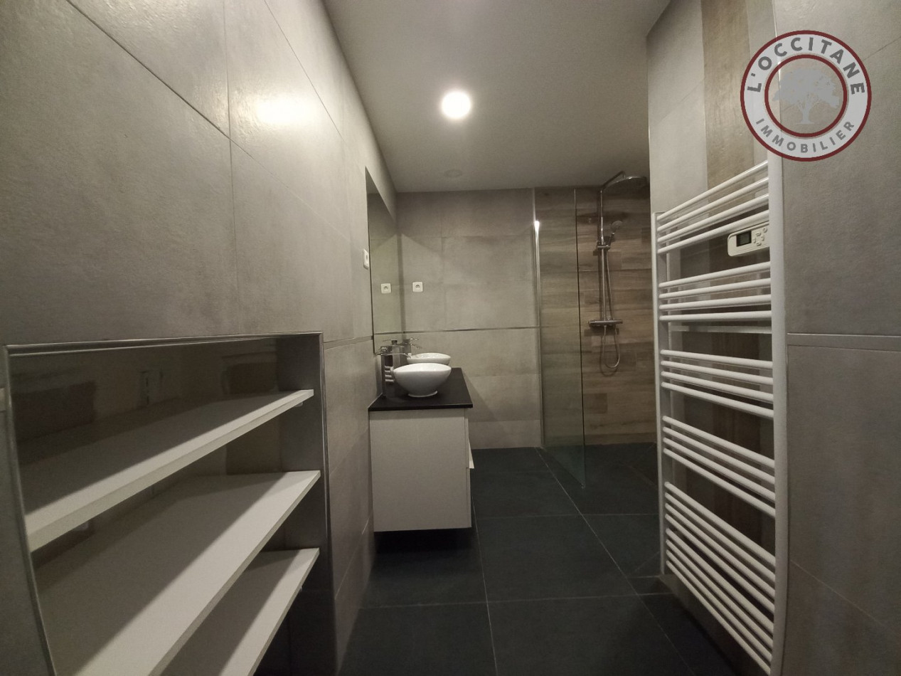 location Appartement L'isle-jourdain - Photo 4