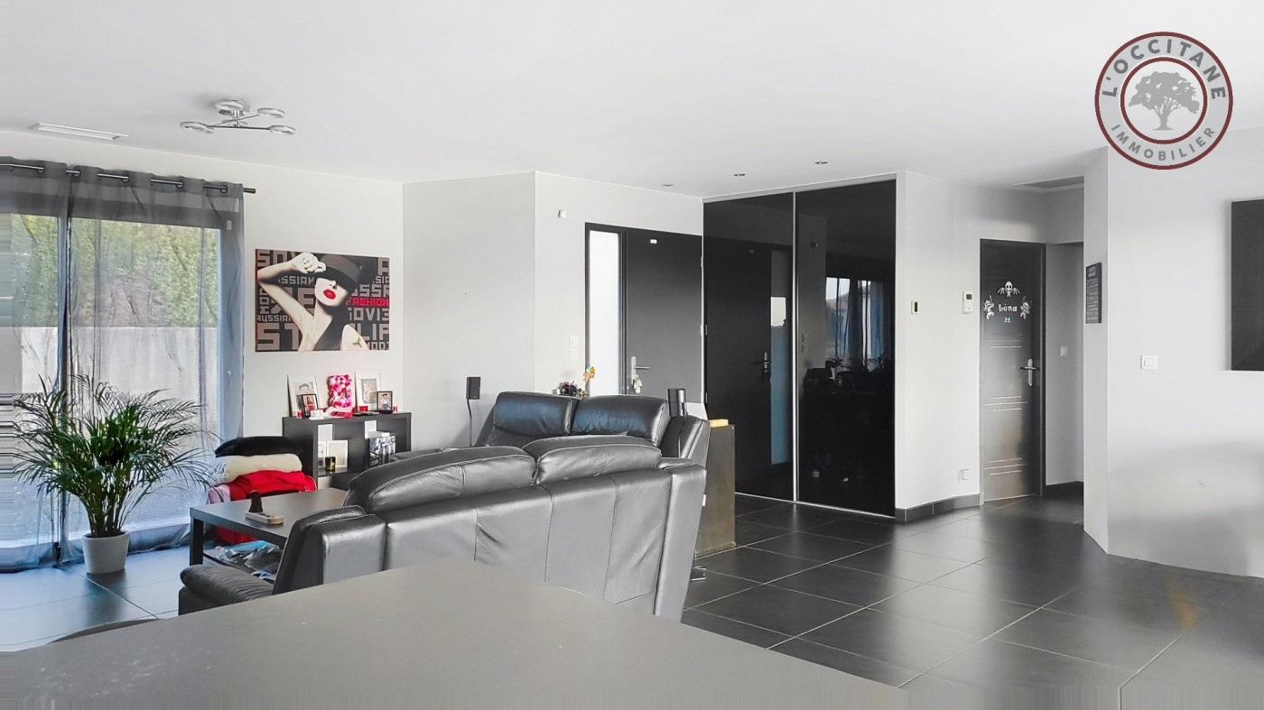 sale Maison L'isle-jourdain - Photo 6