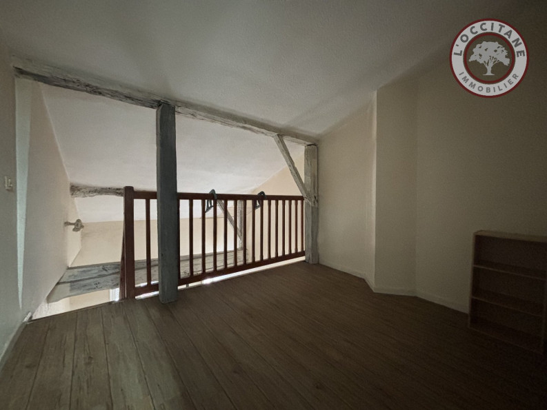 location Appartement L'isle-jourdain - Photo 2