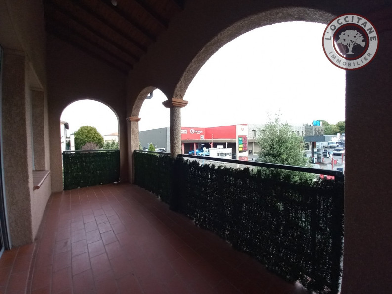 location Appartement L'isle-jourdain - Photo 7