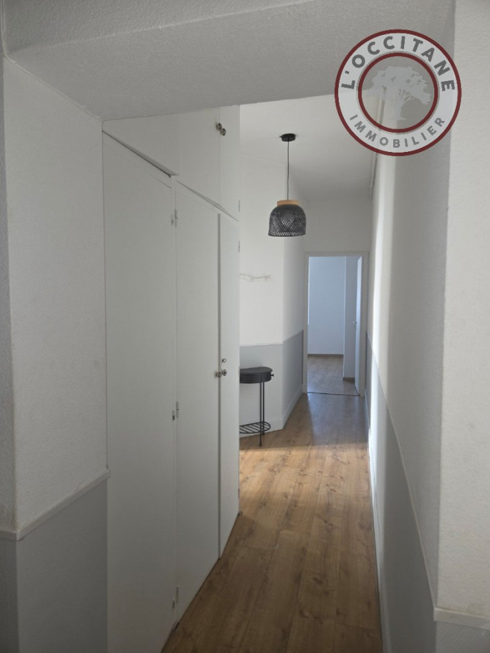 location Appartement L'isle-jourdain - Photo 5