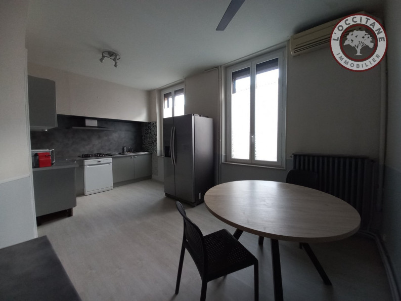 location Appartement L'isle-jourdain - Photo 1