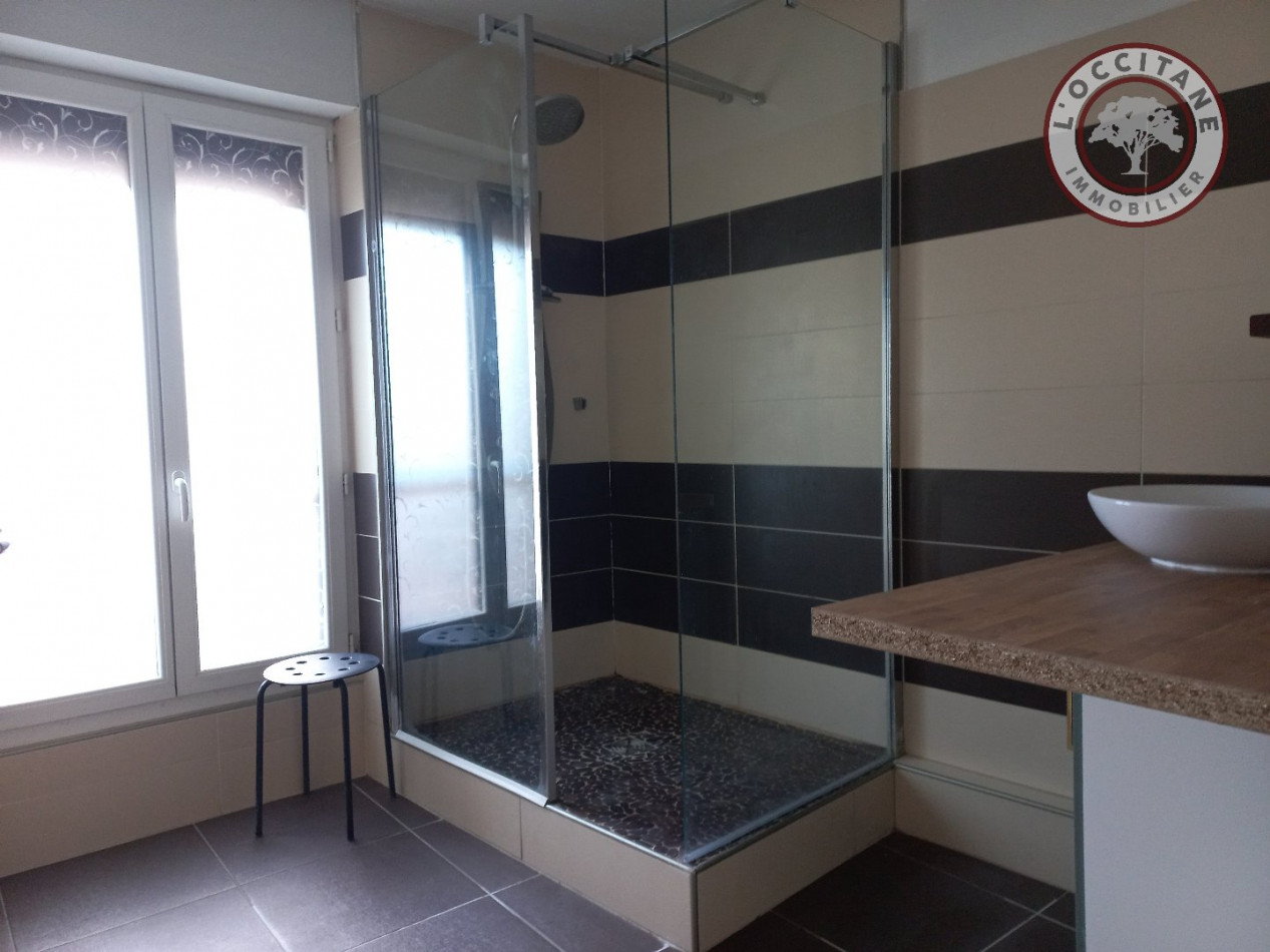 location Appartement L'isle-jourdain - Photo 2