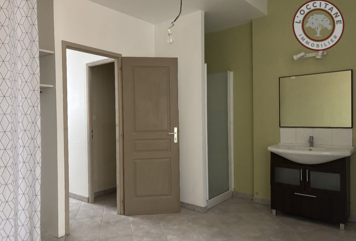 location Appartement L'isle-jourdain - Photo 5