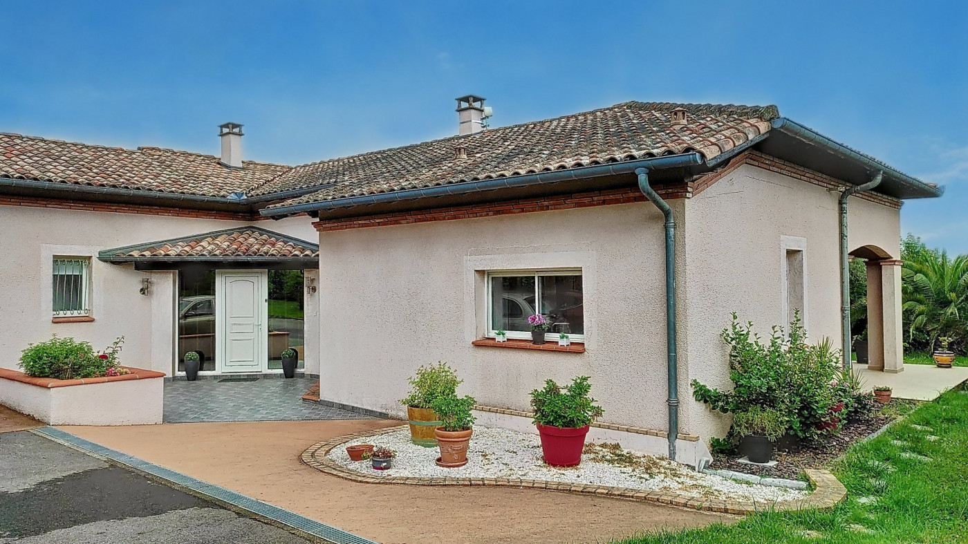 vente Maison L'isle-jourdain - Photo 2