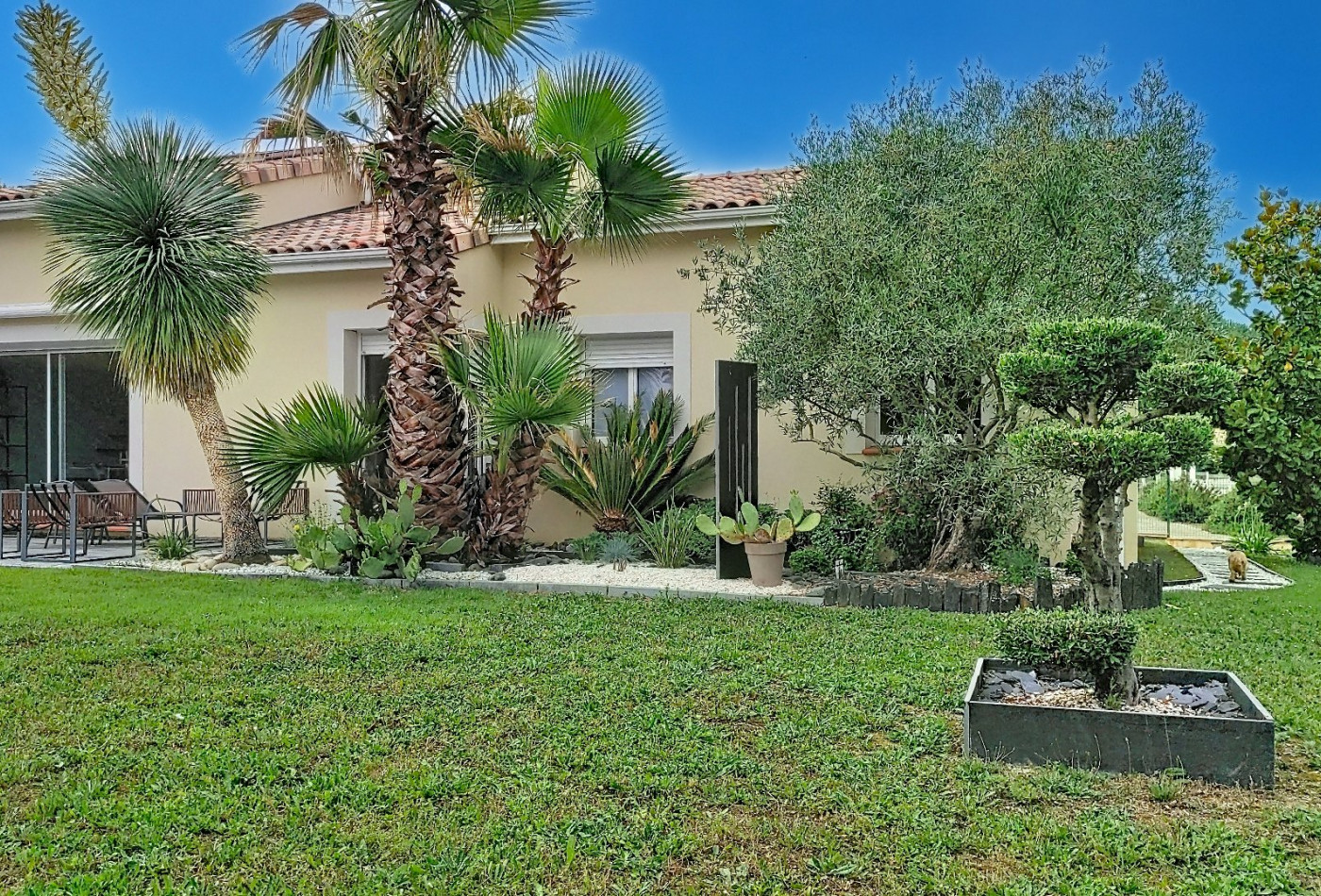 vente Maison L'isle-jourdain - Photo 2