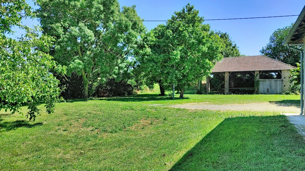 vente Maison L'isle-jourdain - Photo 2