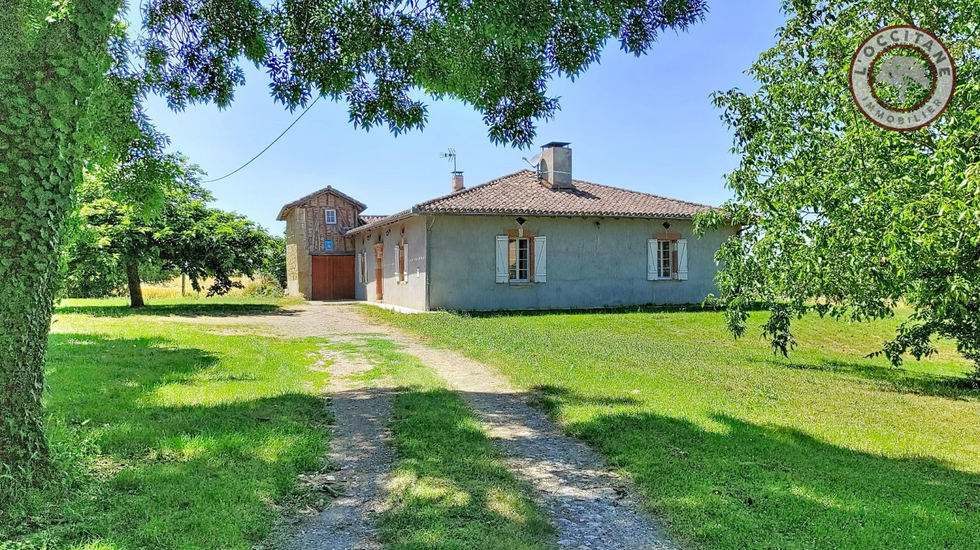 vente Maison L'isle-jourdain - Photo 1