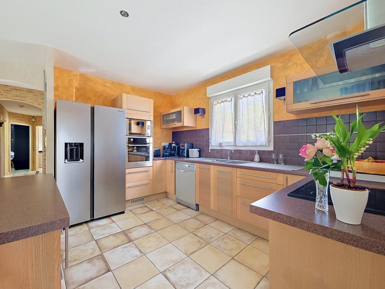 vente Maison L'isle-jourdain - Photo 6