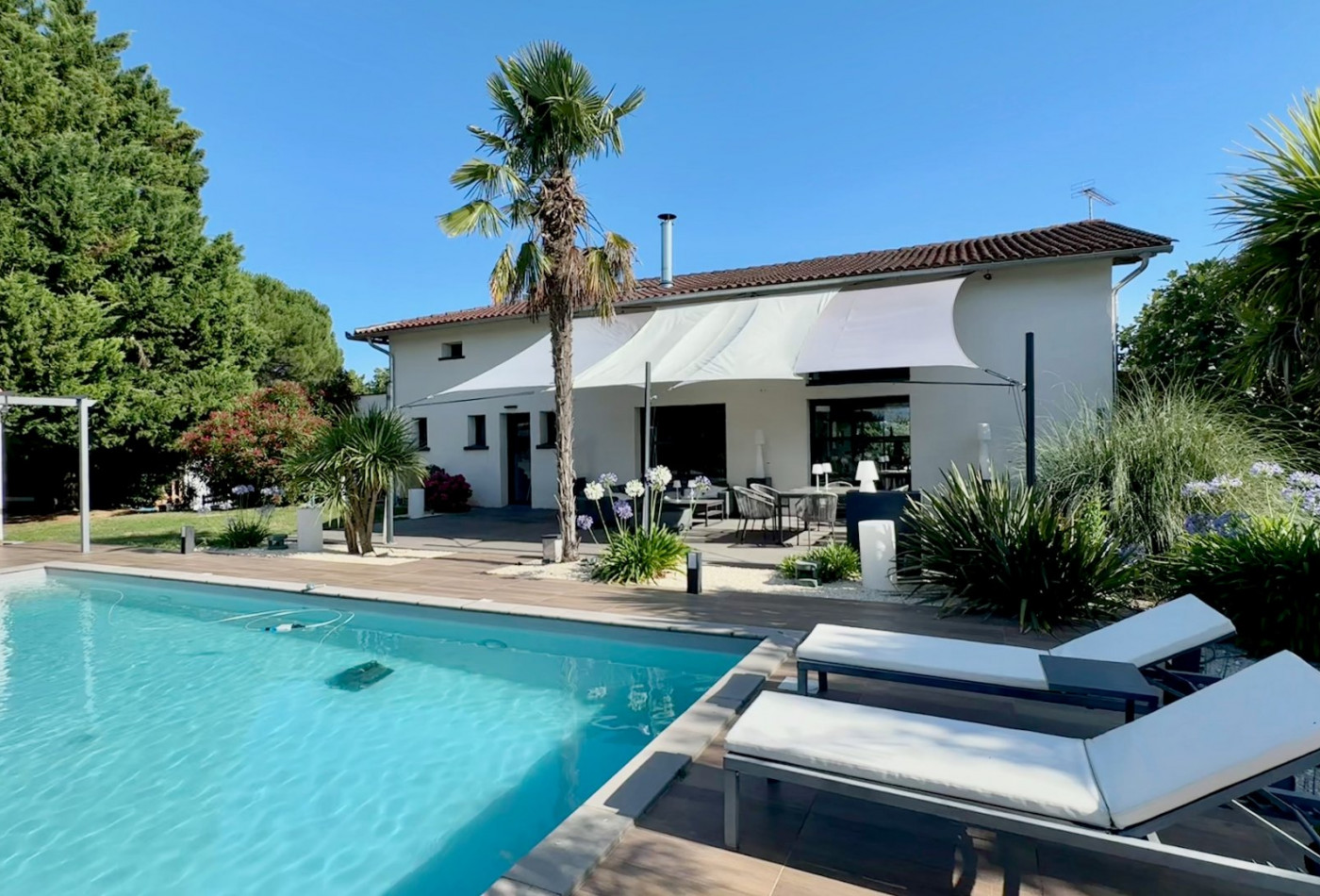location Maison Le Castera - Photo 1