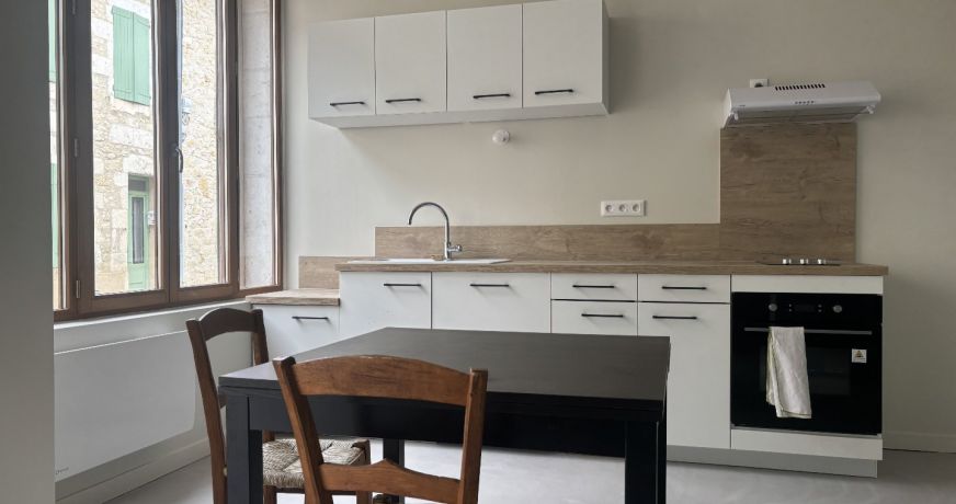 location Appartement rénové Monfort