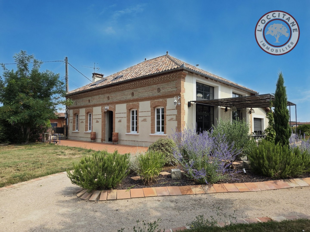 vente Maison de caractère L'isle-jourdain - Photo 1