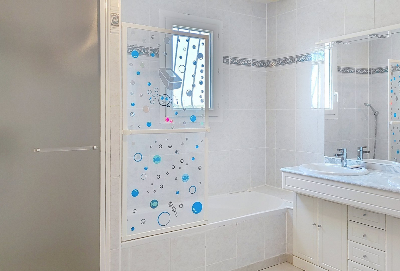 vente Maison L'isle-jourdain - Photo 8