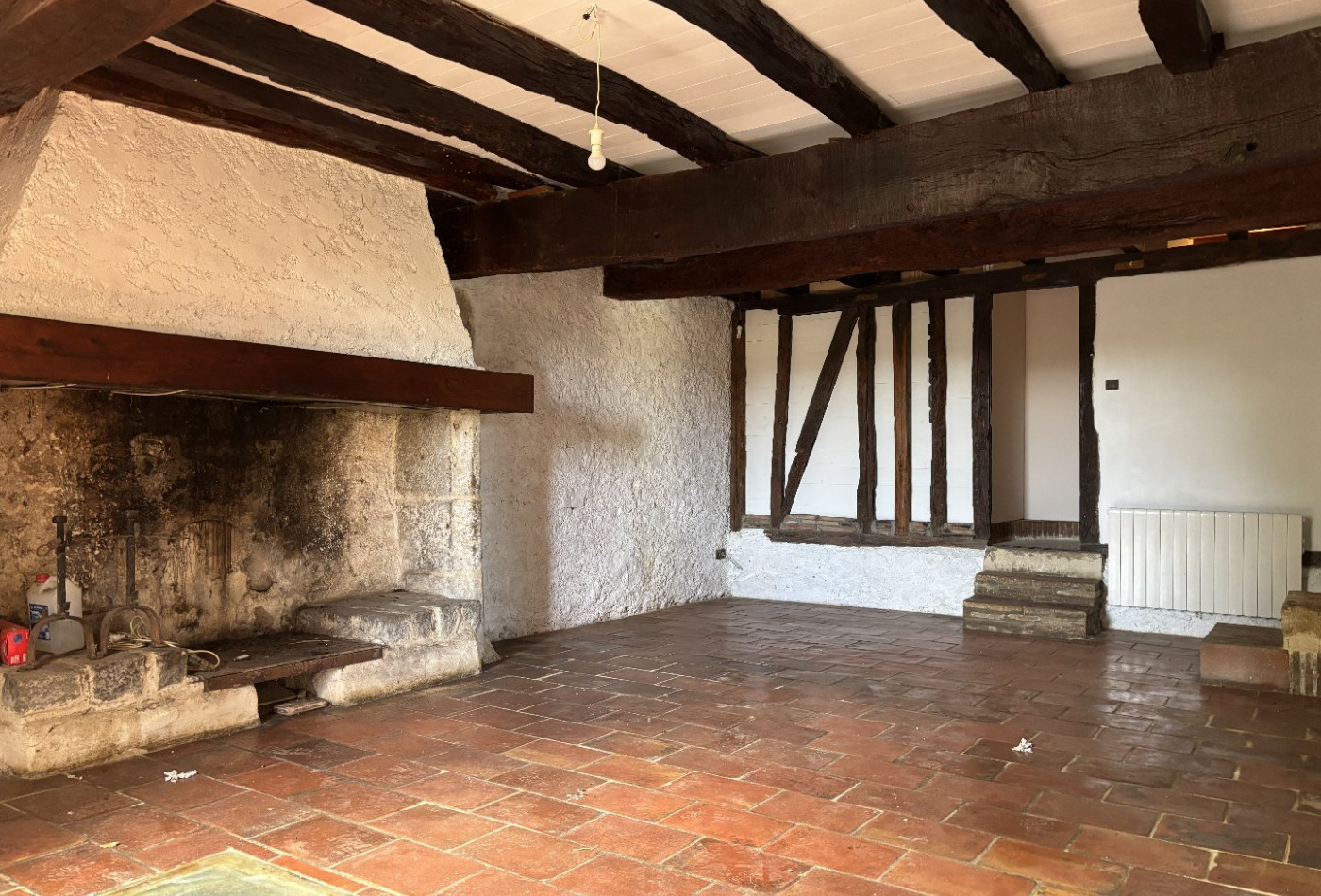 location Maison Sarrant - Photo 10