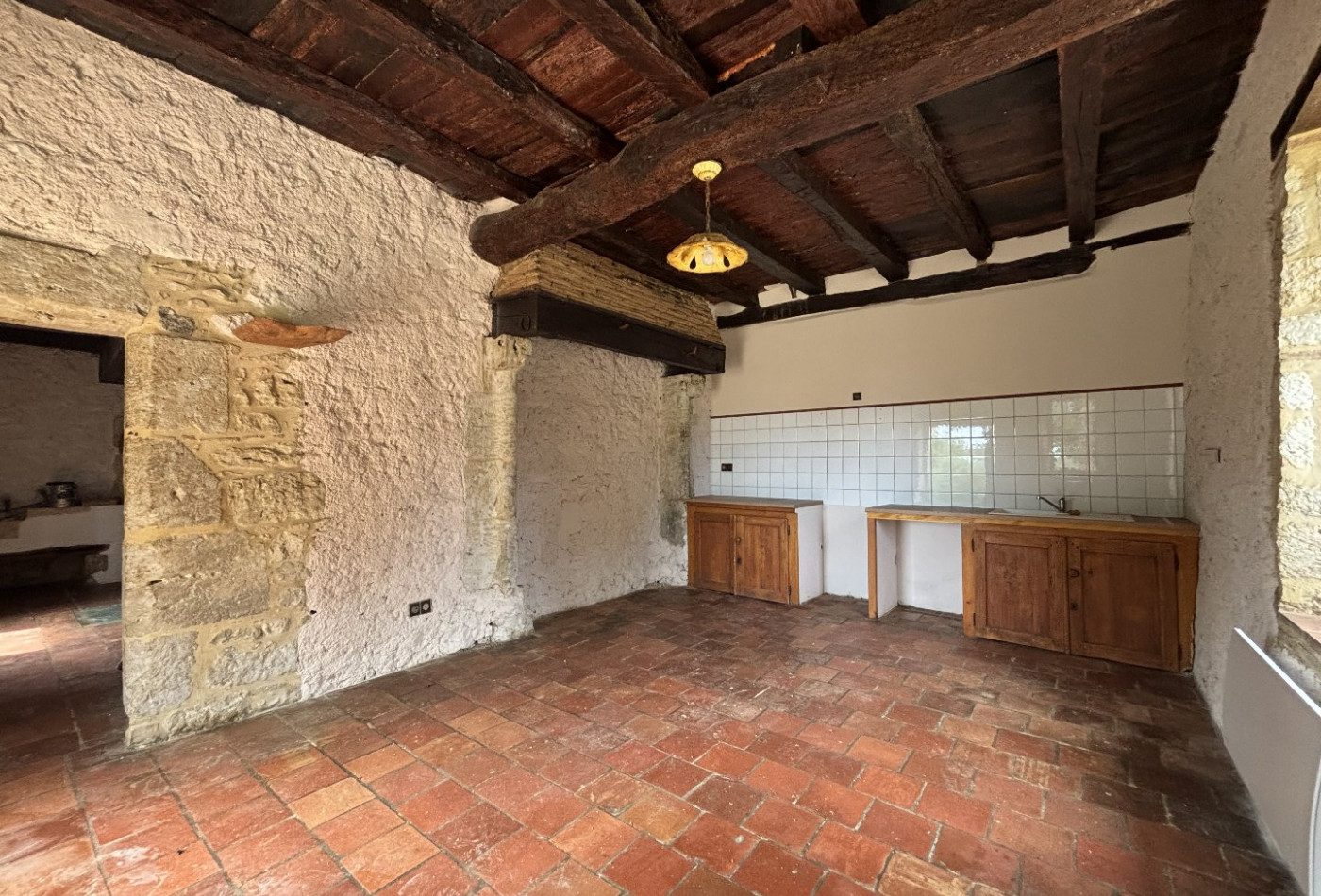 location Maison Sarrant - Photo 9